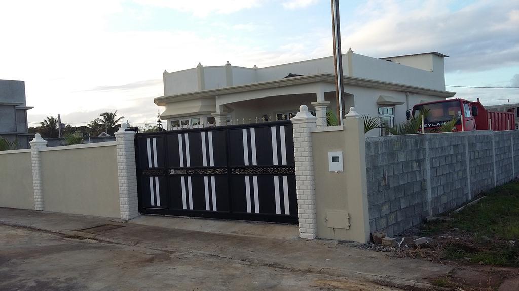 Kaz Resident Villa Plaine Magnien Bagian luar foto